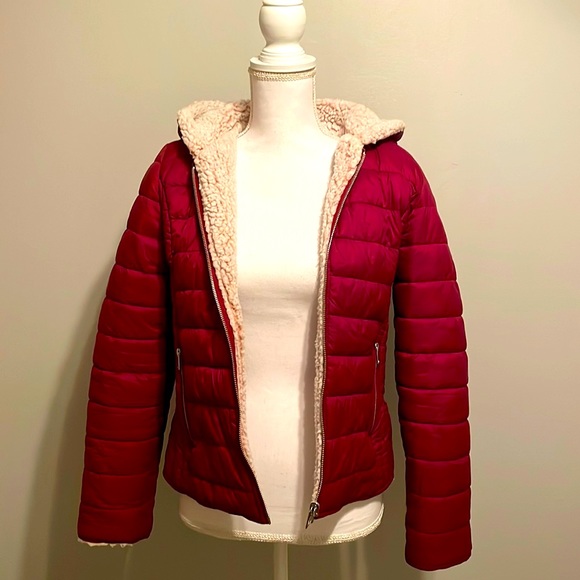 🍍REVERSIBLE🍍 Sherpa and lined Puffer - Picture 1 of 7